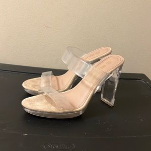 Dream Pairs heels, size 8, worn twice, tan base with clear straps and heel